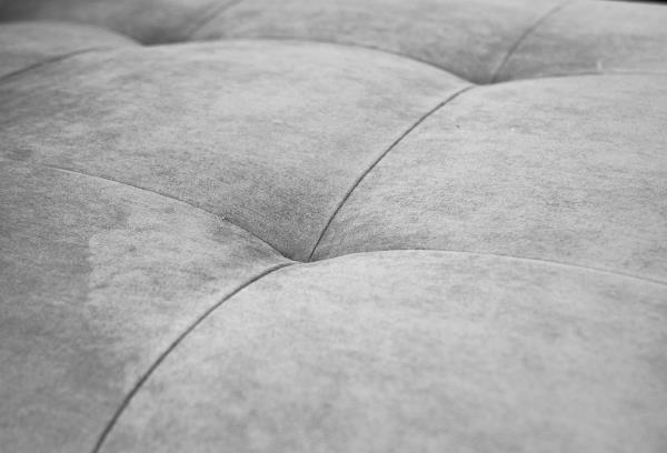 Come scegliere il rivestimento del divano?