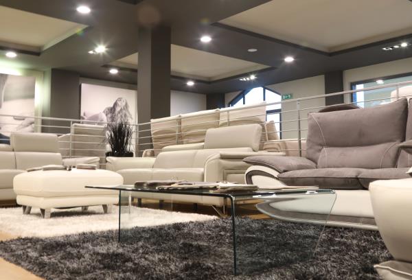 I nostri divani belli e convenienti tutto l�anno