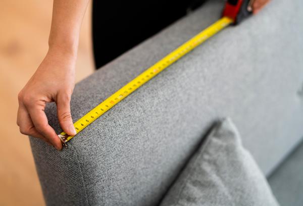 Guida alle misure per il divano nuovo